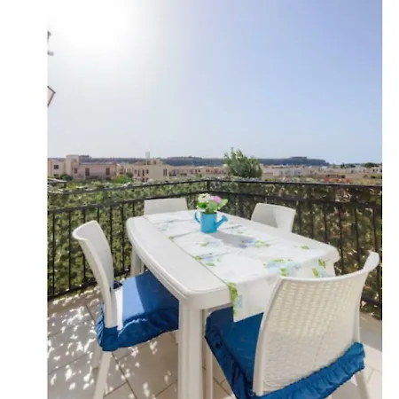 Serenella Apartment