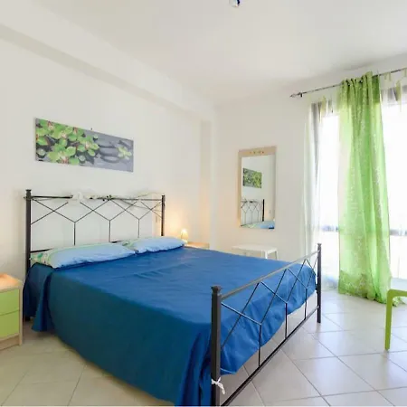 Serenella San Vito Lo Capo